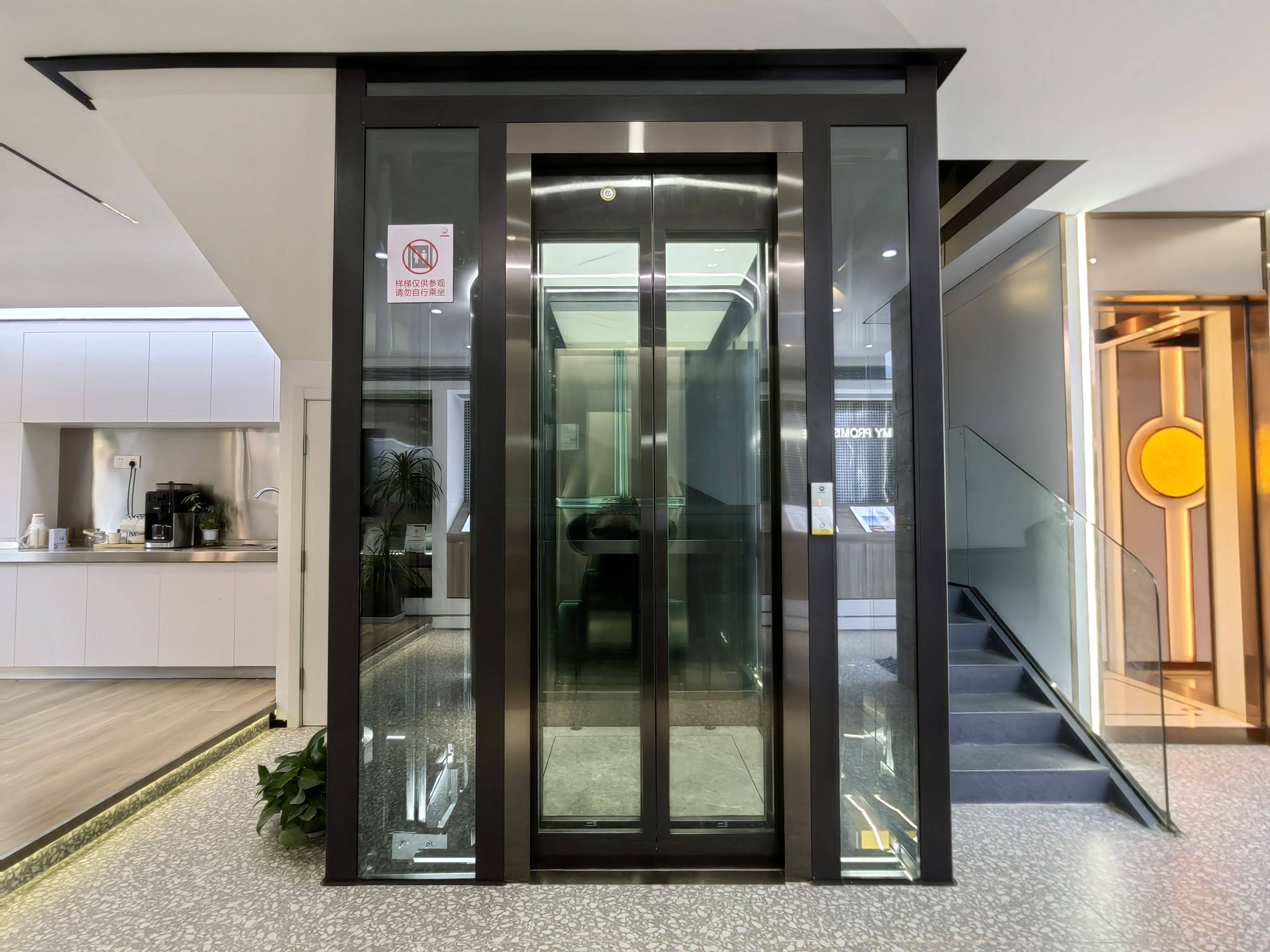 青岛观景住宅电梯安装方案全解析 兼顾景观与实用的选择指南